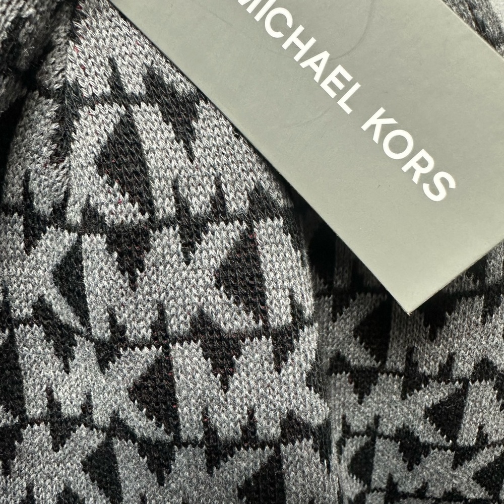 Michael Kors Black Sunglasses T-Shirt - Picture 6 of 10